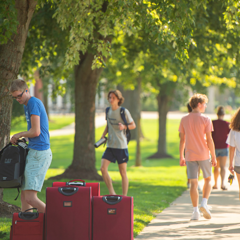 students moving in during the summer